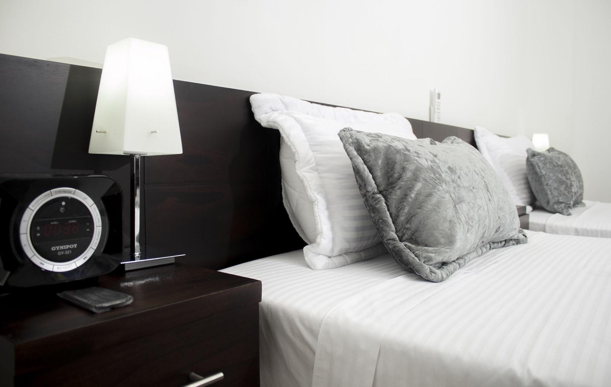 Hotel Lleras 10 เมเดยิน ภายนอก รูปภาพ