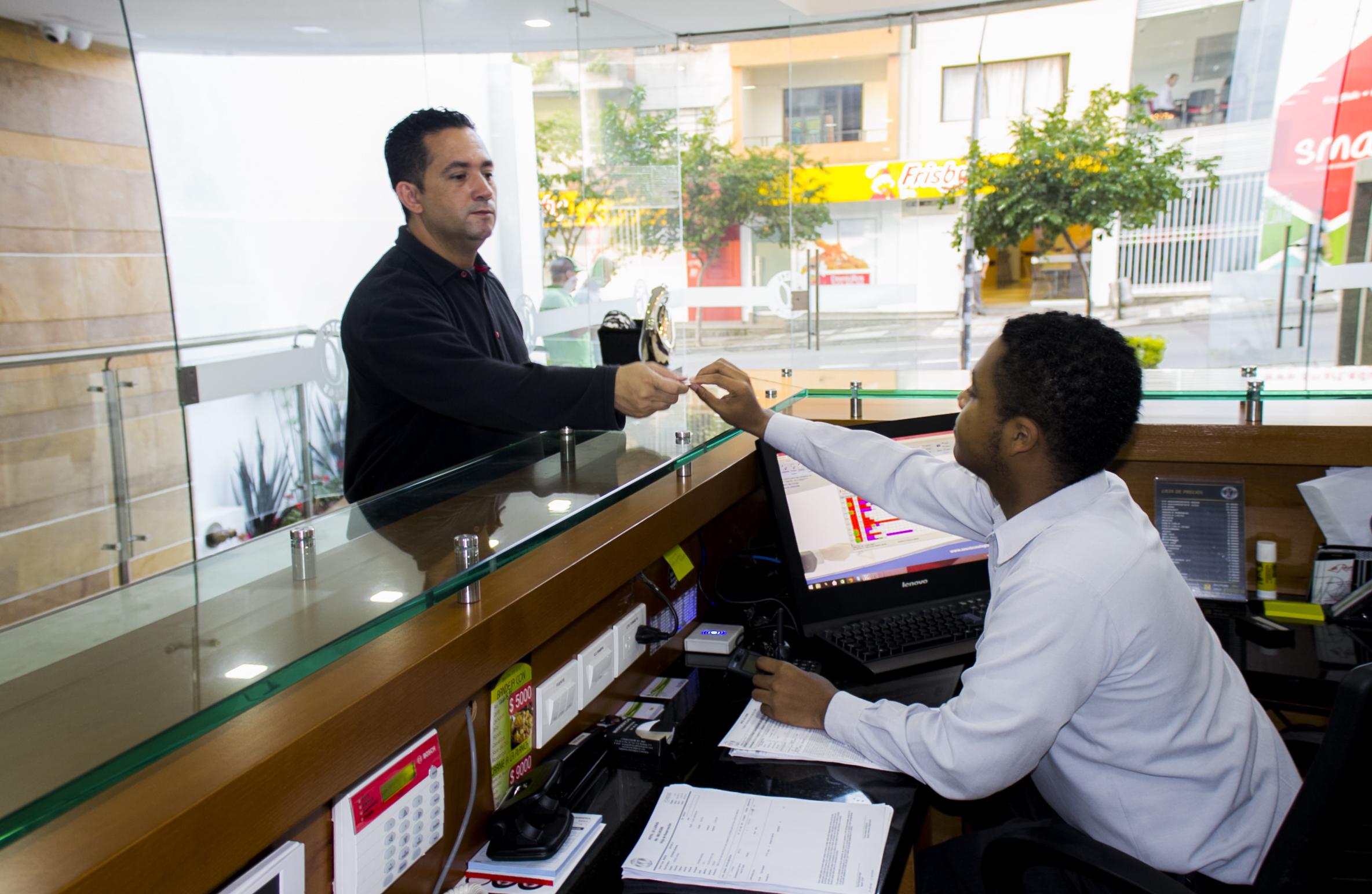 Hotel Lleras 10 เมเดยิน ภายนอก รูปภาพ