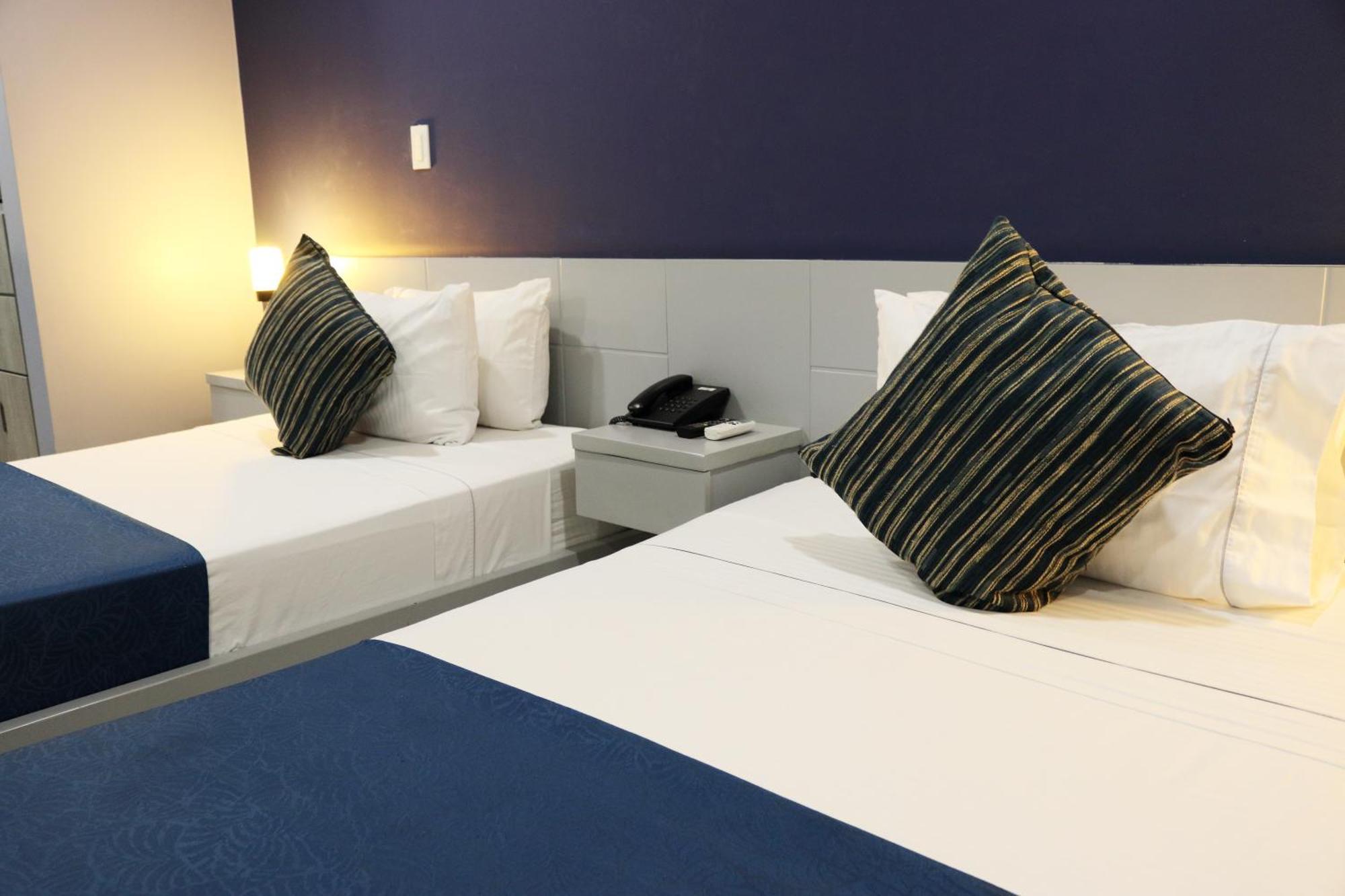 Hotel Lleras 10 เมเดยิน ภายนอก รูปภาพ